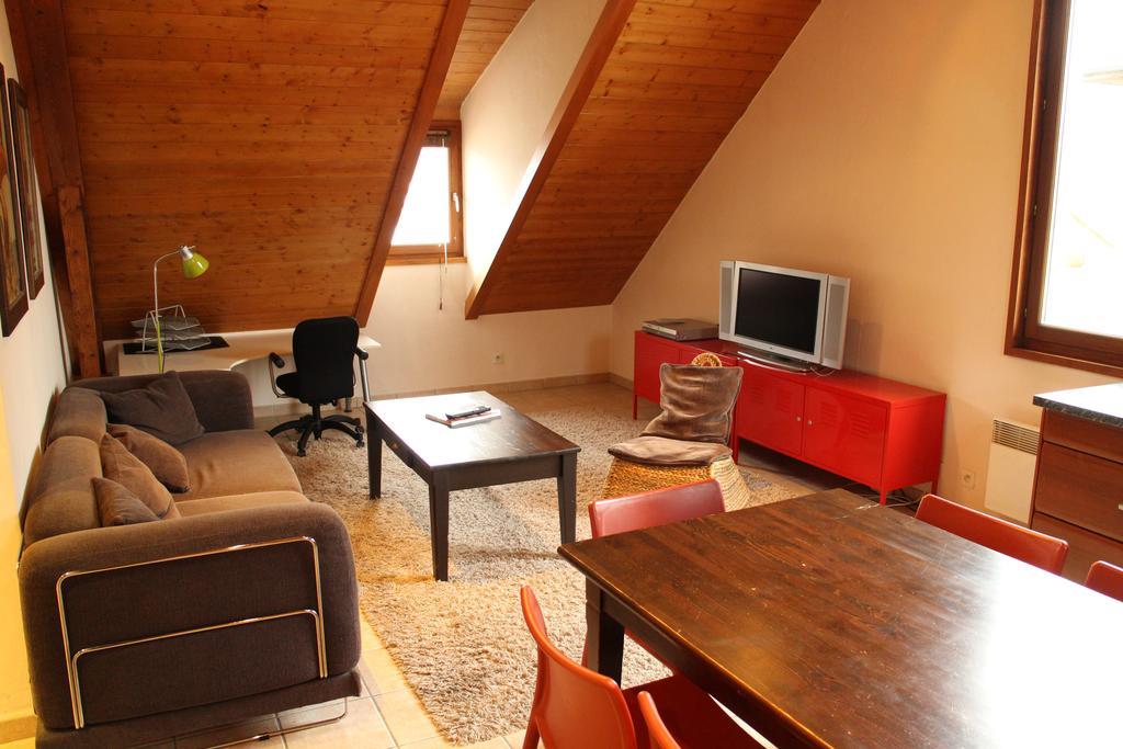 Les Z'Hirondelles Hotel Annecy Phòng bức ảnh